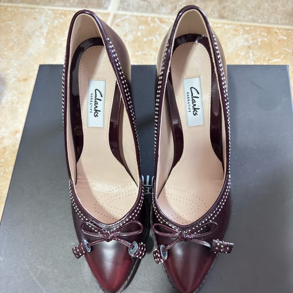 Clarks Women's Burgundy Heels